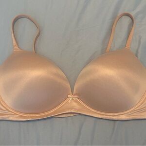 Victorias Secret no-wire wireless bra